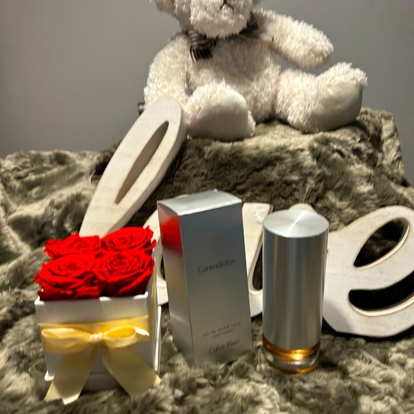 calvin Klein Other - Fragrance Calvin Klein